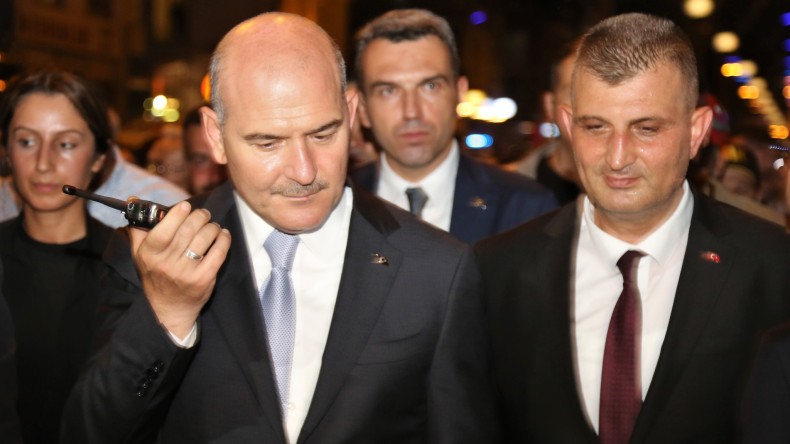 Gölcük’te kesintisiz iletişim hizmeti; İlk anons Bakan Soylu’dan