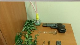 Kocaeli Polisinden adrese baskın