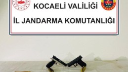 Kaçak villadaki eğlenceye jandarma baskını
