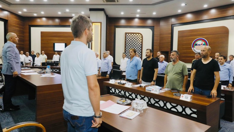 Körfez Belediye Meclisi Cemevlerine yapılan saldırıyı kınadı