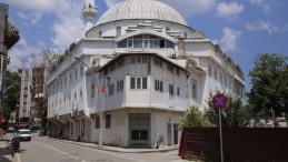 Paşa camii yıkılıyor; Sürücüler dikkat, uyarı geldi