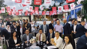 MHP’den Gölcük’te gövde gösterisi