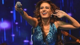 Yıldız Tilbe geliyor