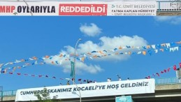 İzmit Belediyesi’nden tepki; ‘Billboardların üzerini kapattılar