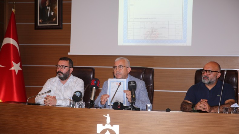 Balamir Gündoğdu’dan Cumhuriyet Parkı çıkışı; ‘İddialar gerçeği yansıtmıyor’