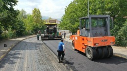 Başiskele’de asfalt çalışmaları tam gaz devam ediyor