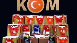 Kocaeli polisinden 2 iş yeri ve 2 eve operasyon