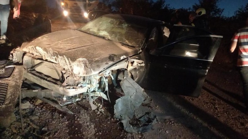 Araç frenleri tutmayınca peş peşe takla attı; Yaralılar var