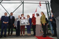 Akşener,  abisi Nihat Gürer adına yapılan spor tesisinin açılışına katıldı