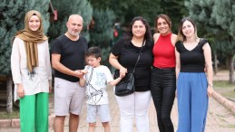 Avrupa’nın en acı çaresizliği; Başiskele’de yüzleri güldü