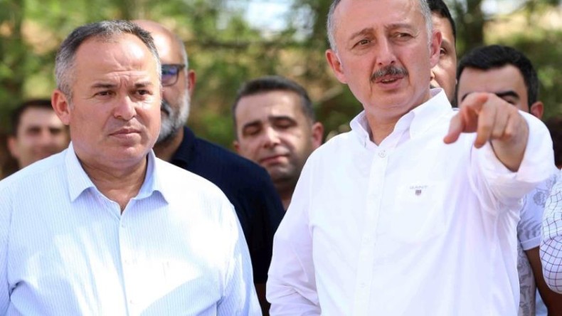 Başkan Büyükakın: “Bu parkın 22 bin metrekaresi sadece yeşil alan”