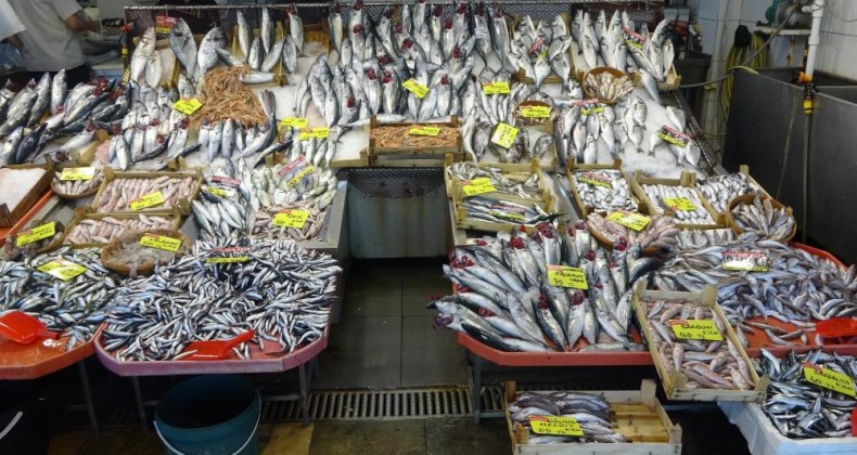 Tezgahlarda balık çeşitliliği arttı, fiyatlar düştü
