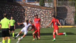 TFF 3. Lig: Belediye Derincespor: 1 – 1954 Kelkit Belediyespor: 1