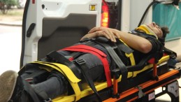 İki motosiklet çarpıştı; yaralılar var