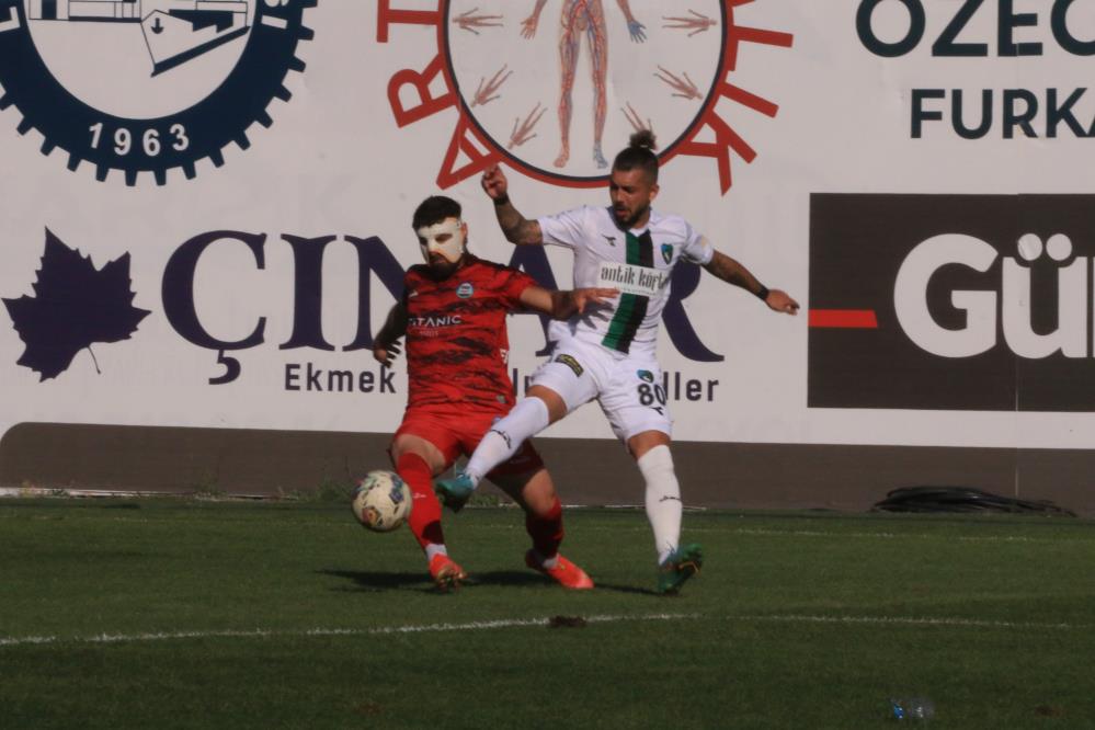 TFF 2. Lig: Kocaelispor: 0 – Serik Belediyespor: 0