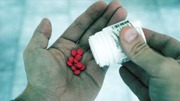 Kocaeli’de uyuşturucu operasyonu; 8 kişiye gözaltı!