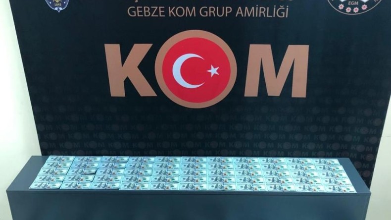 Sahte 10 Bin dolarla yakalandı