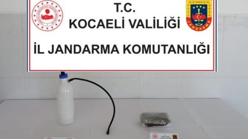 Baskın yapılan evde 100 gram esrar ele geçirildi!