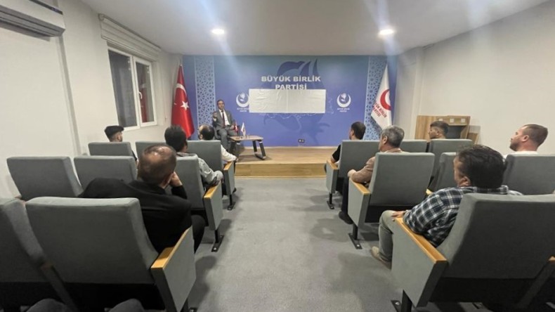 Siyasetin formülü bu eğitimde konuşuldu