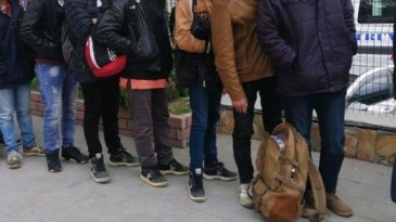 Kocaeli’de 60 düzensiz göçmen sınır dışı edildi!