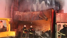 Madeni yağ fabrikasında büyük yangın!