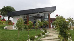 Gülümse Kafe’nin Malta şubesi hizmete başladı