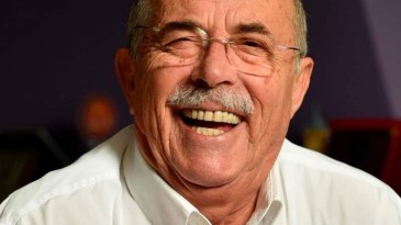 Ünlü karikatür sanatçısı kansere yenik düştü