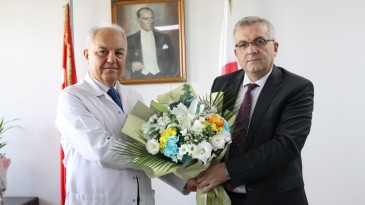 Karamürsel Devlet Hastanesi Başhekimi görevine başladı