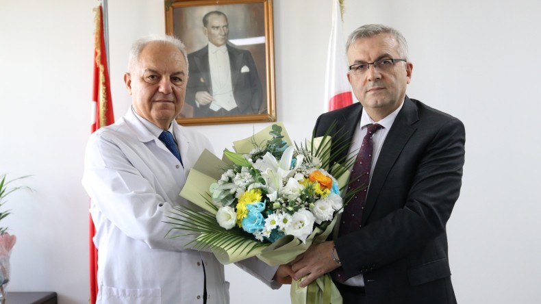 Karamürsel Devlet Hastanesi Başhekimi görevine başladı