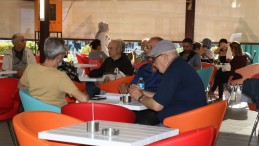 Gülümse Kafe Fevziye doldu taştı