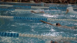 Cumhuriyet Bayramı Yüzme Yarışları büyük heyecana sahne oldu!