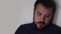 CHP İzmit İlçe Örgütü’nde gazeteciye saldırı