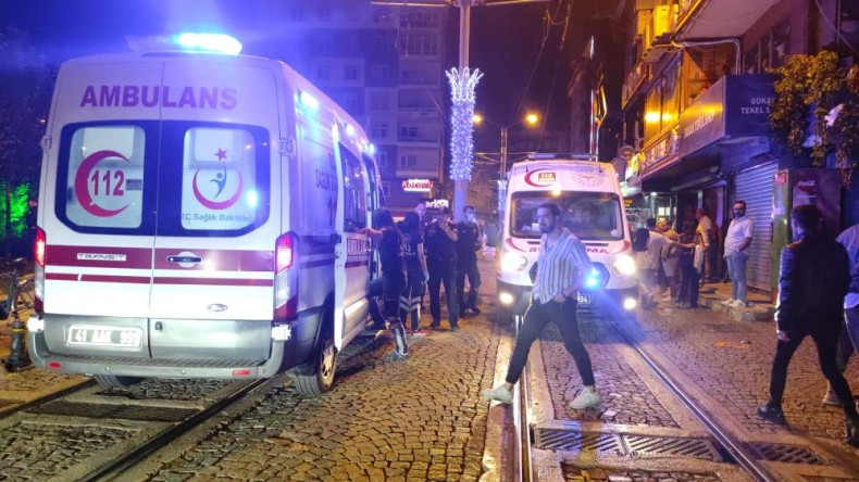 İzmit’teki kavgada kan aktı