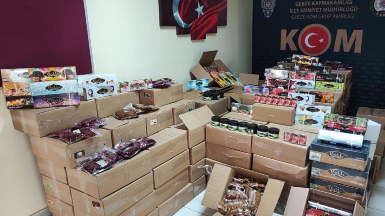 Kocaeli polisinden dev operasyon; Tonlarca ele geçirildi