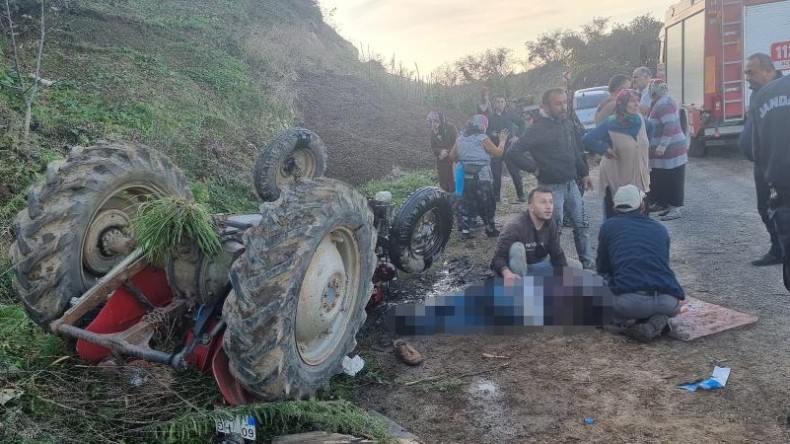 Traktör devrildi, sürücü hayatını kaybetti