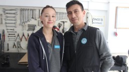 Babasının yanında çırak olarak başladı 19 yaşında “Eslem Usta” oldu