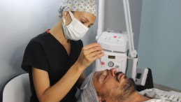 Güzellik yarışında erkekler kadınları solladı