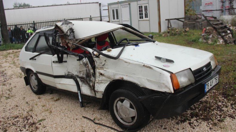 D-100’de yağış kazayı beraberinde getirdi!