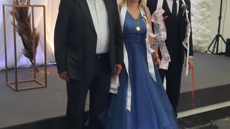 Ezgi Çalım ile Ömer Faruk Şahin nişanlandı