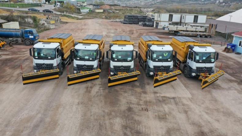 Fen İşleri’ne 5 yeni kamyon