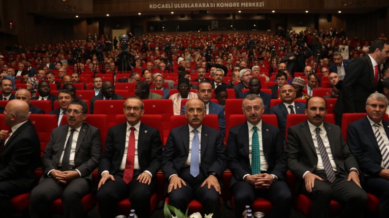 Büyükşehirler tarımın geleceğini konuşmak için Kocaeli’de buluştu