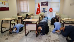 Asrın felaketini yaşayan şehirde hayat kurtaracak tatbikat