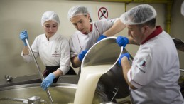 MEB’den öğrencilere ücretsiz yemek