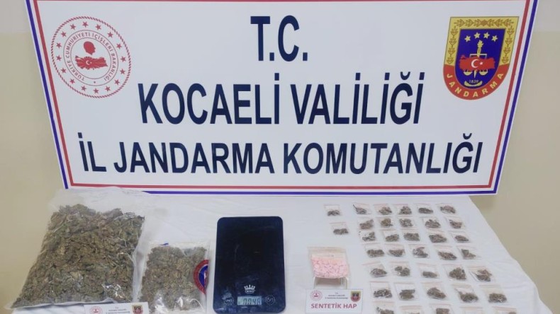 Jandarma ekiplerinden uyuşturucu operasyonu: 1 gözaltı