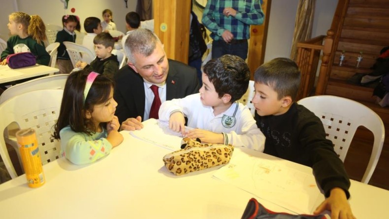 Çocuklar masal dolu bir gün geçirdi