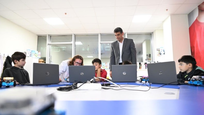 Gençlerin ikinci evi oldu