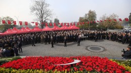 Büyük Önder Atatürk, saygıyla anıldı