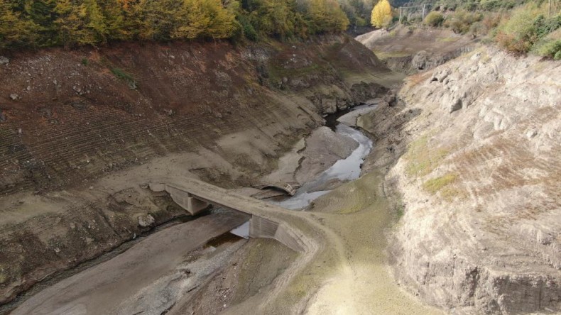 Yuvacık Barajı alarm veriyor, su seviyesi yerlerde!