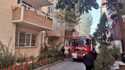 Elektrik tesisatındaki arıza mutfağı yaktı