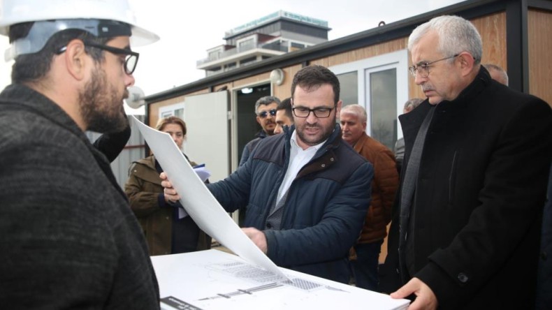 Kartepe Kent Meydanı’na sosyal donatılı cami